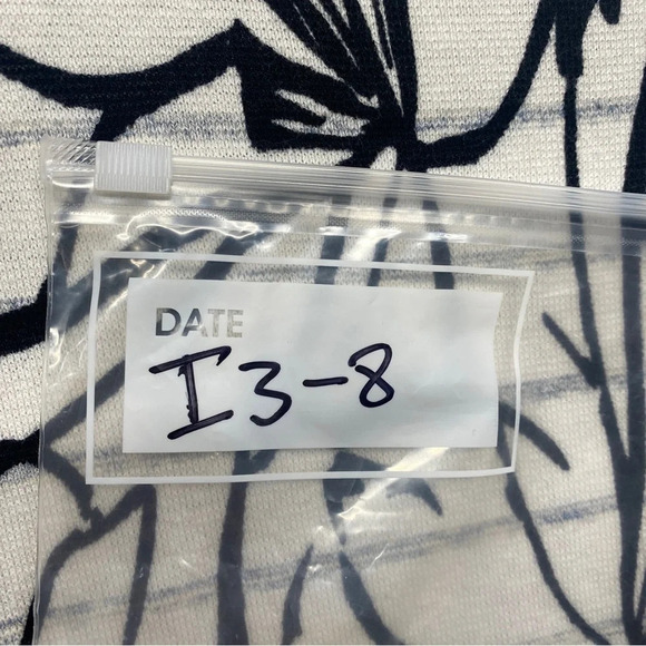 Chico's Sweater Floral Stripe 2/M Cotton Blend - Picture 7 of 7